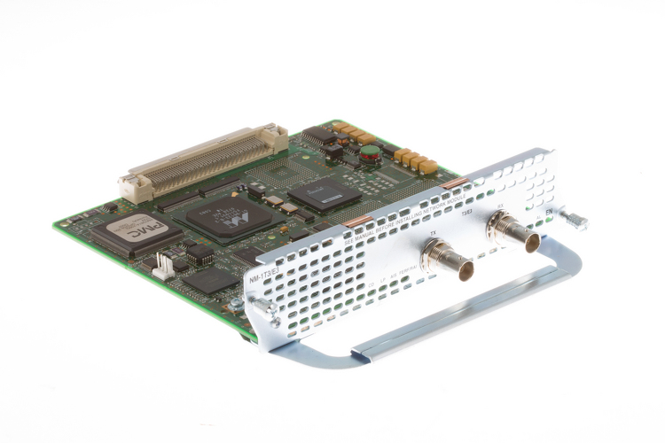 Cisco NM-1T3/E3 Modul Jaringan T3/E3 untuk Router Cisco